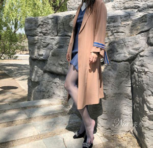 那个少女不多情之脱之诱惑