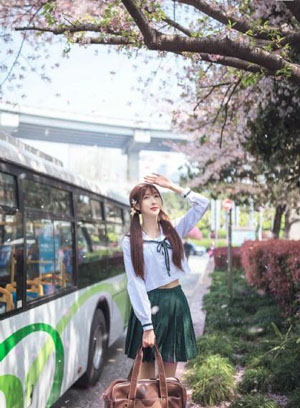 女人被两根一起进3p叠罗汉视频