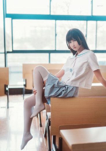 色中射