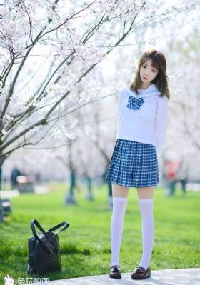 女人被添荫蒂舒服极了一